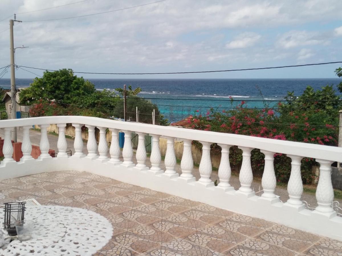 Tina'S Guest House Ocho Rios Luaran gambar
